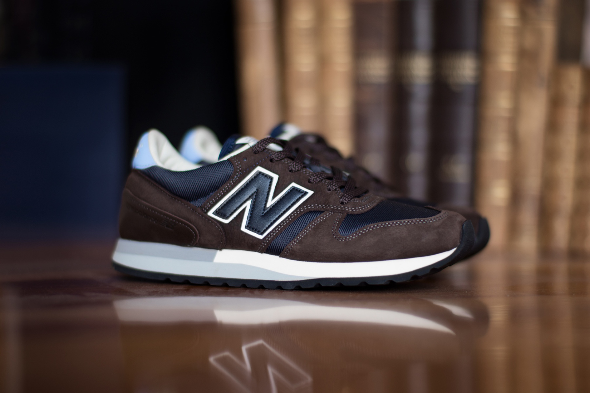 New balance 770 store yacht club