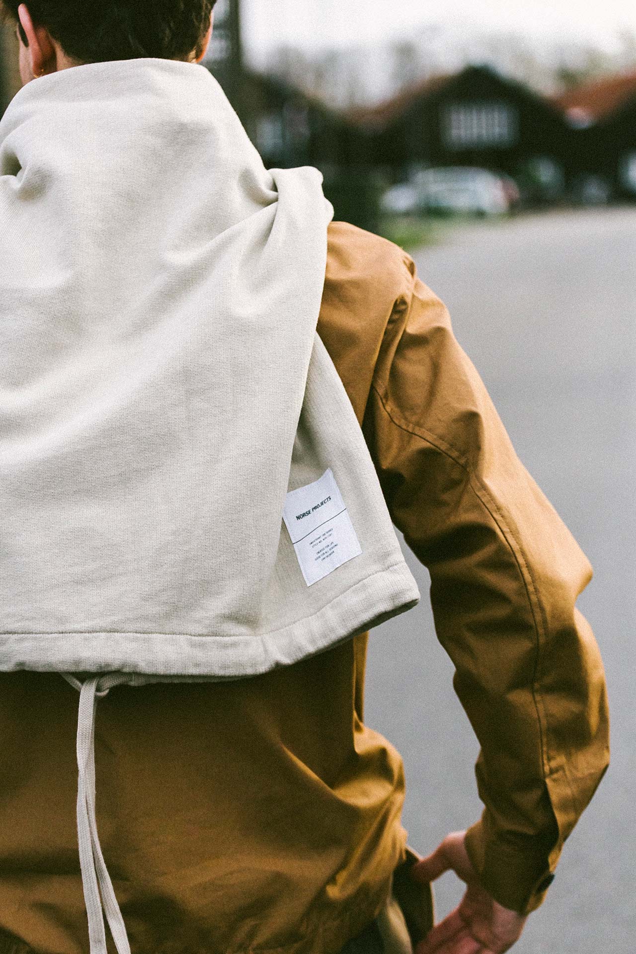 大人の上質  人気を誇る ほぼ未使用極美品】NORSE PROJECTS トレンチコート ジャケット・アウター